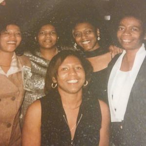 Meet your Posher, Sharon